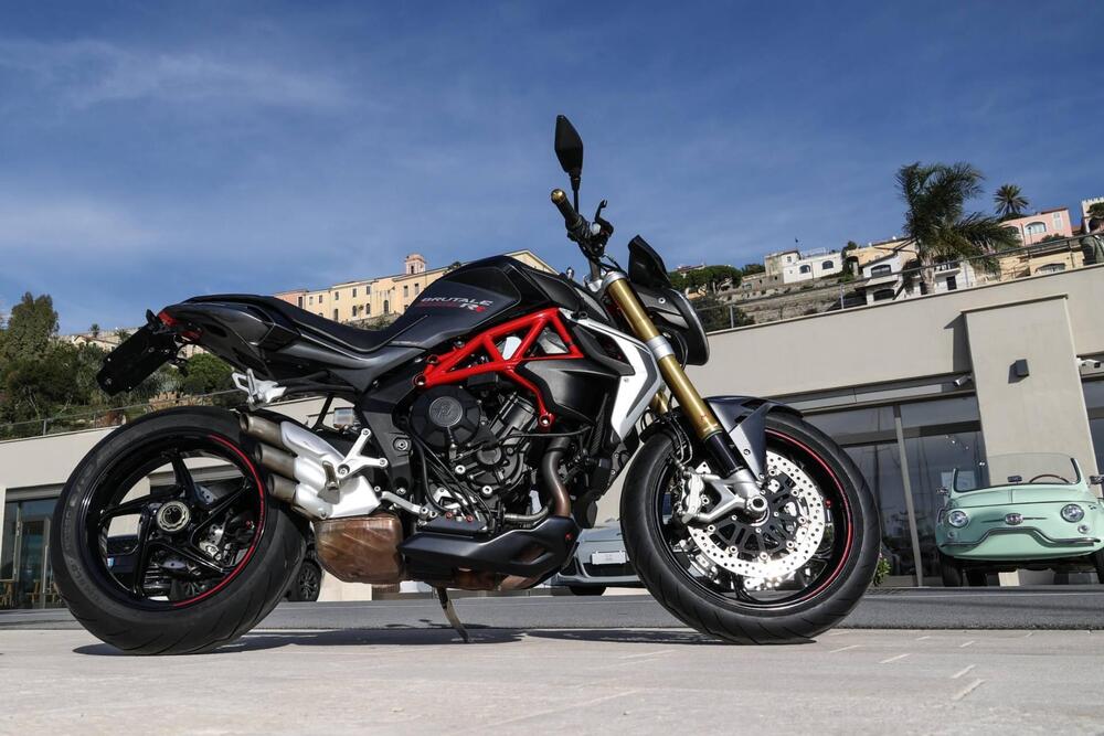 MV Agusta Brutale 800 RR (2015 - 16) (5)