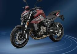 QJ Motor SRK 700 (2023 - 25) nuova