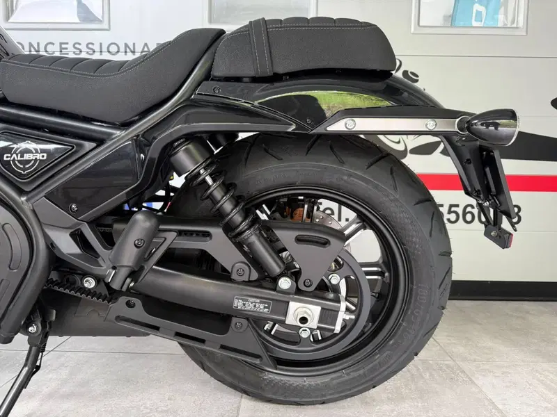 Moto Morini Calibro Custom (2024 - 26) (16)