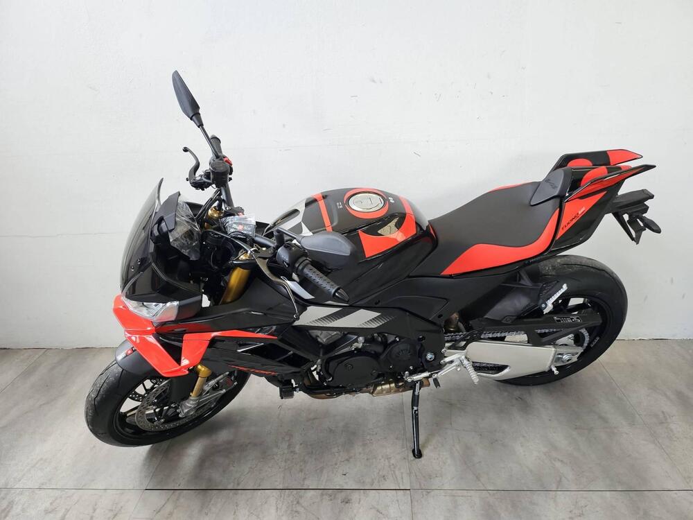 Aprilia Tuono V4 Factory (2025) (2)