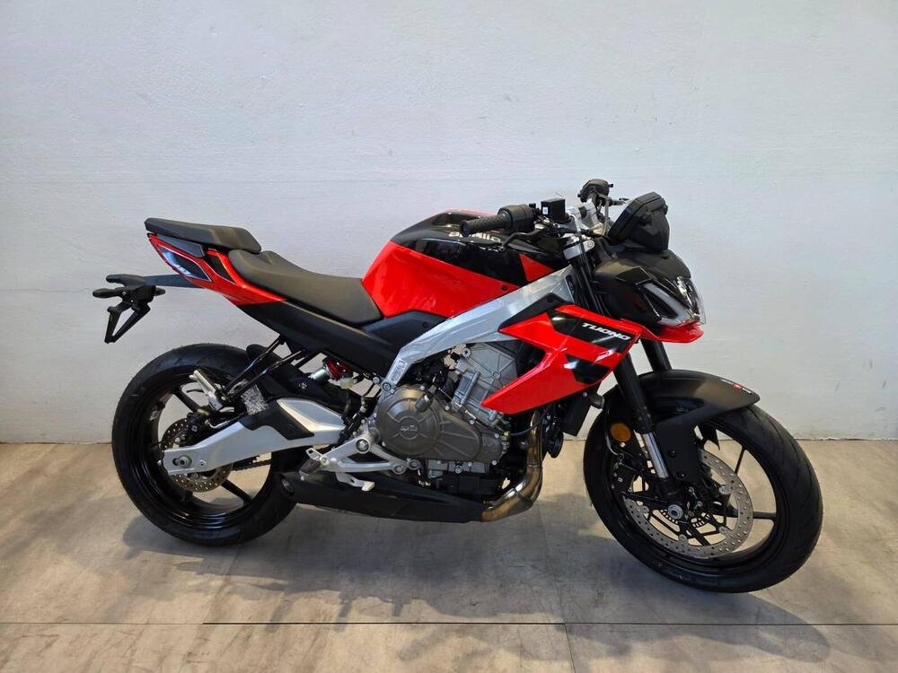 Aprilia Tuono 457 (2025) (3)