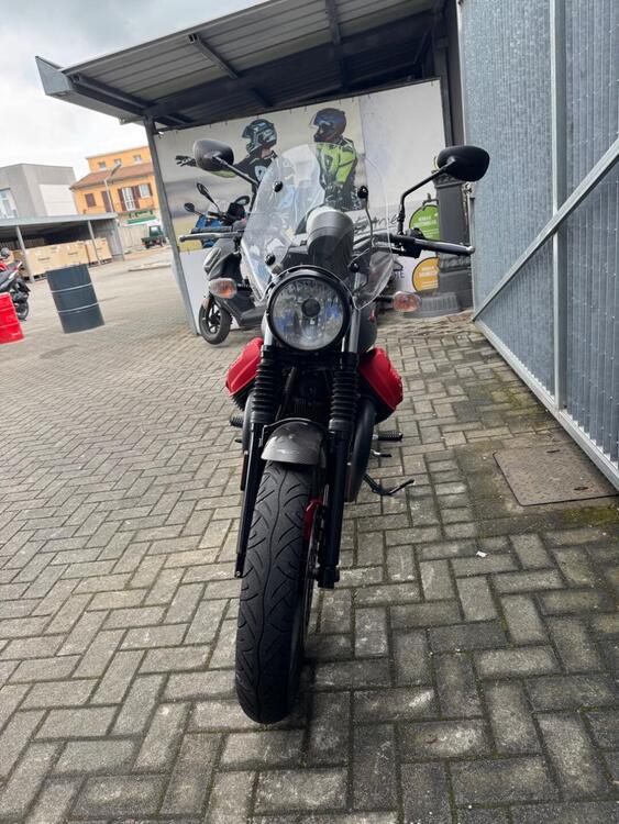 Moto Guzzi V7 III Carbon (2018 - 20) (3)