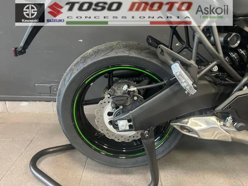 Kawasaki Versys 650 (2025 - 26) (7)