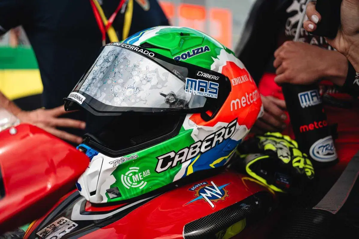 A Cremona Caricasulo in Superpole con il Caberg GP01! (3)