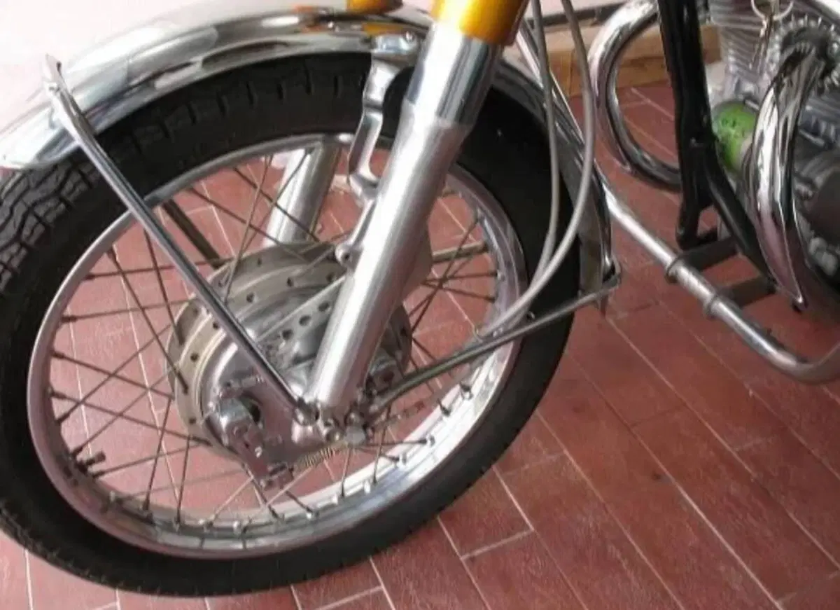Honda cb350k3 (4)