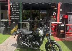 Royal Enfield HNTR 350 (2022 - 25) nuova