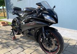 Yamaha YZF R6 (2005 - 06) usata