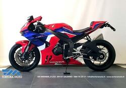 Honda CBR 1000 RR-R Fireblade (2020 - 21) usata