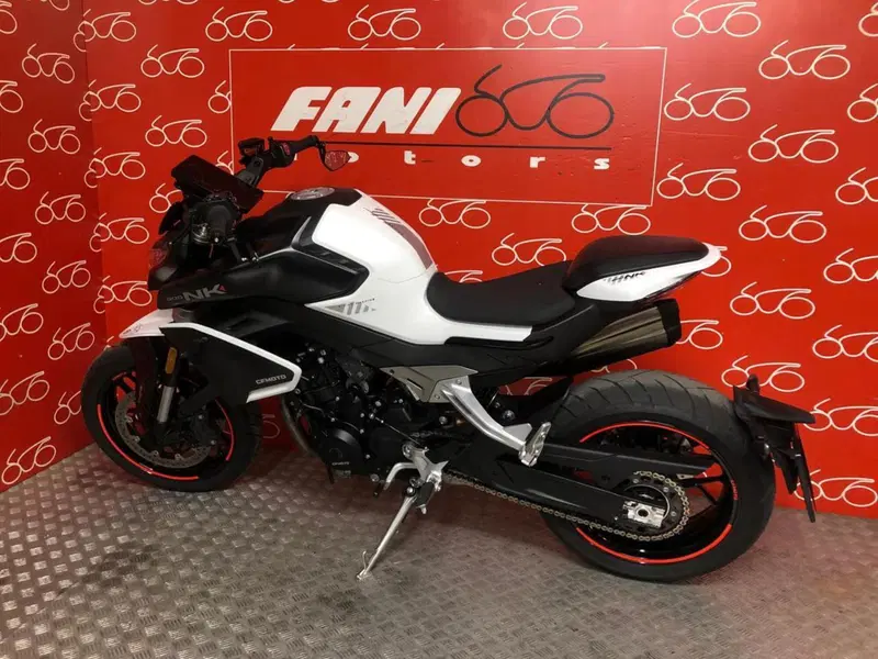 CFMOTO 800NK Advanced (2023 - 26) (3)