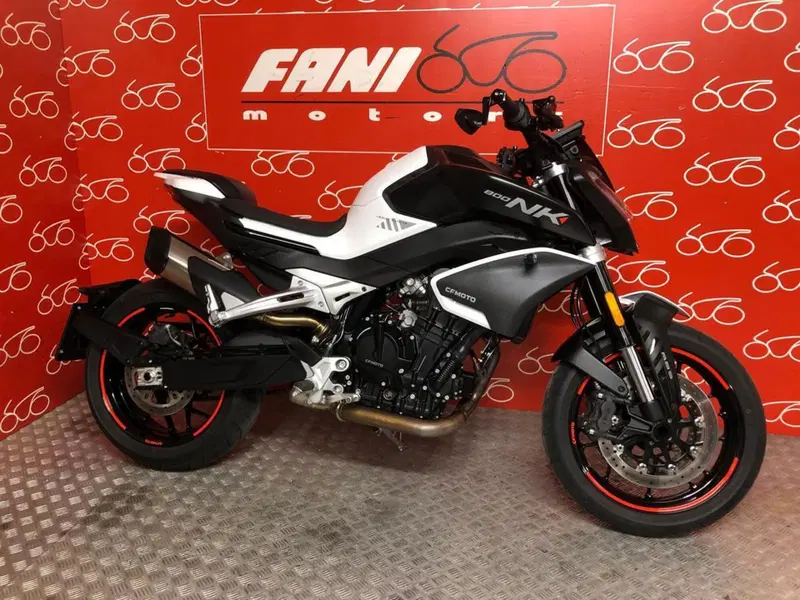 CFMOTO 800NK Advanced (2023 - 26)