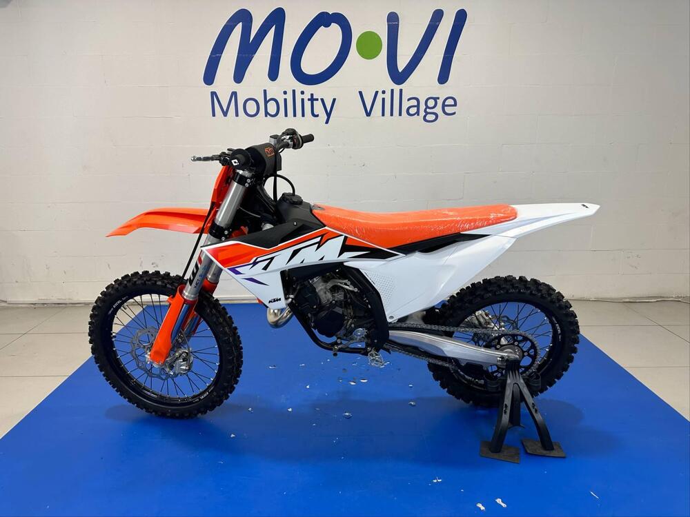 KTM 125 SX (2023) (5)