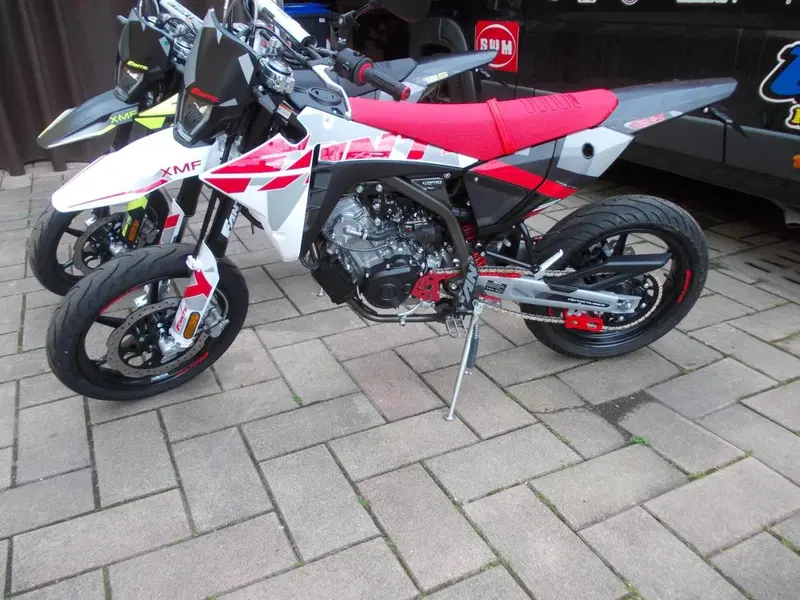 Fantic Motor Motard 125 Performance 4t (2020)