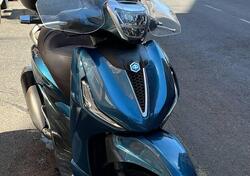 Piaggio Beverly 300 Hpe (2021) usata