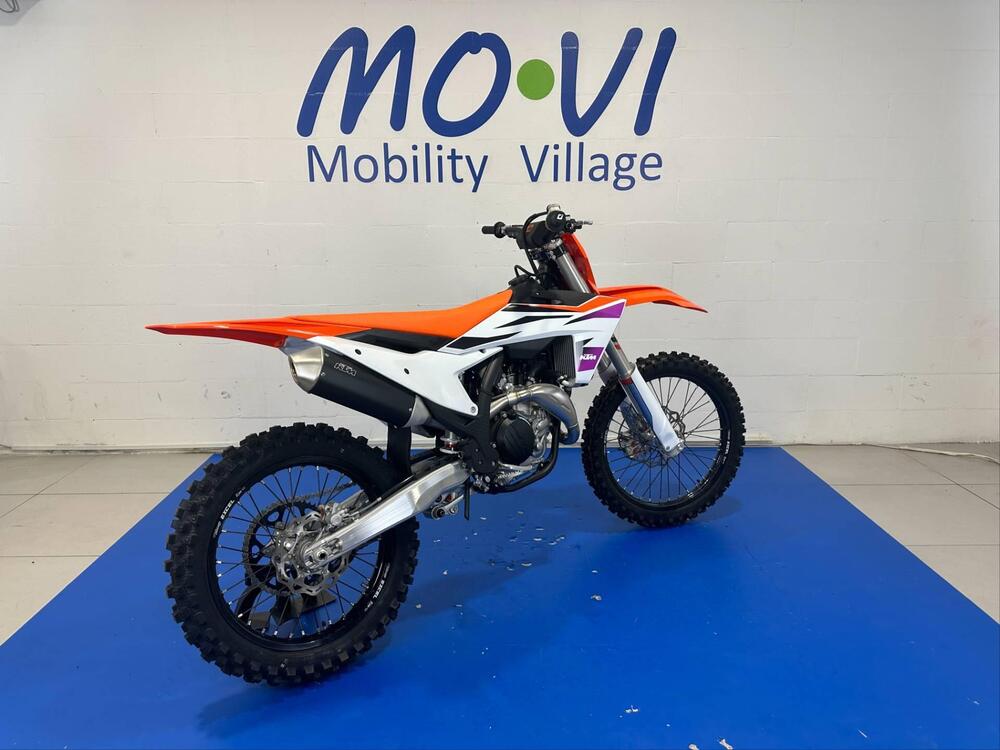 KTM 450 SX-F (2024) (2)
