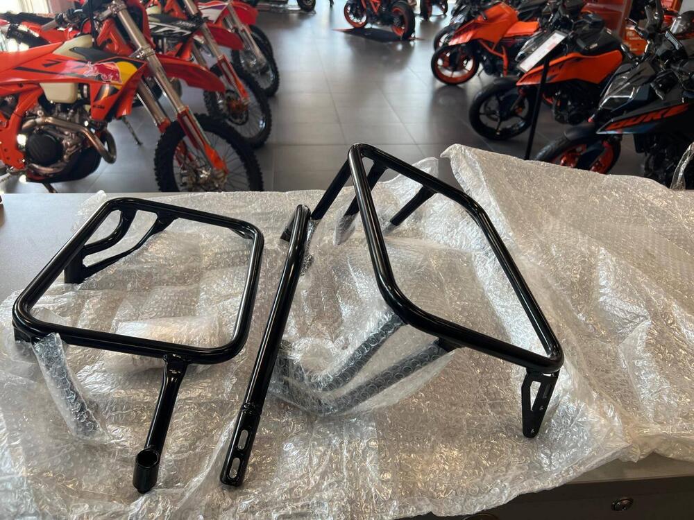 Supporto borse KTM (3)