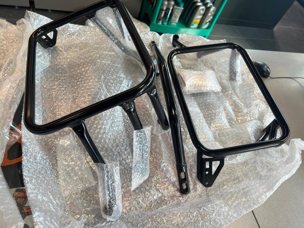 Supporto borse KTM (2)