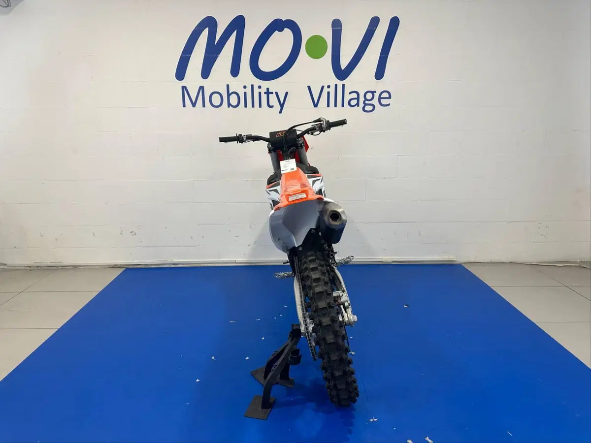 KTM 250 SX-F (2024) (3)