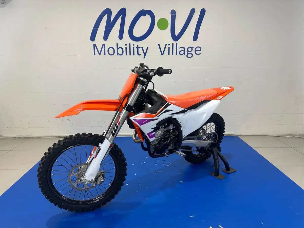 KTM 250 SX-F (2024) (6)