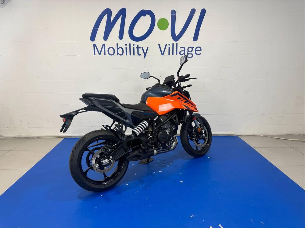 KTM 125 Duke (2024 - 26) (2)