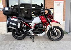 Moto Guzzi V85 TT (2021 - 23) usata