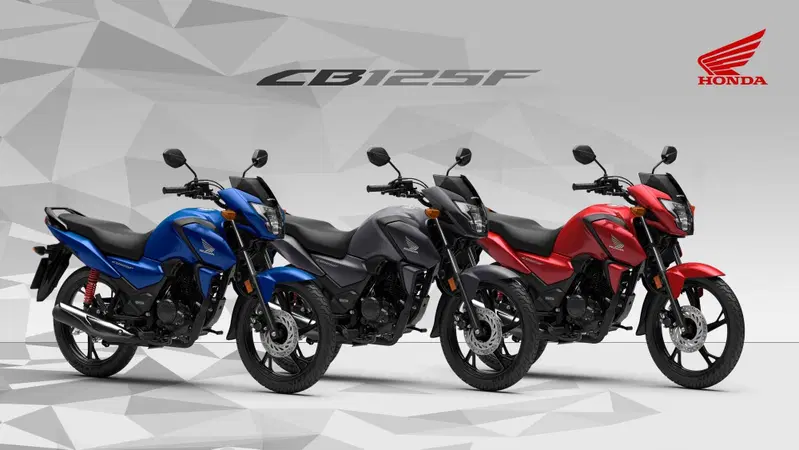 Honda CB125F 2026: come cambia la nuova tuttofare per patente A1 [GALLERY]