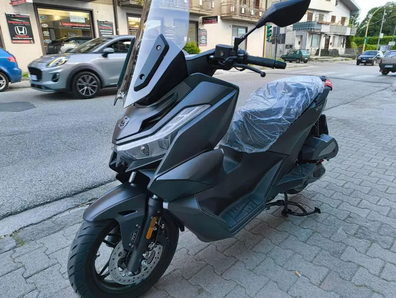 Voge Sfida SR3 (2024 - 26) (3)