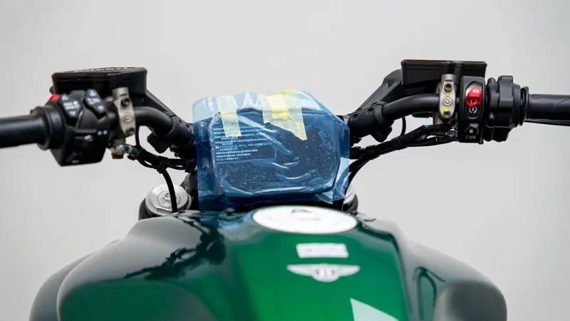 Ducati Diavel for Bentley (2024) (17)