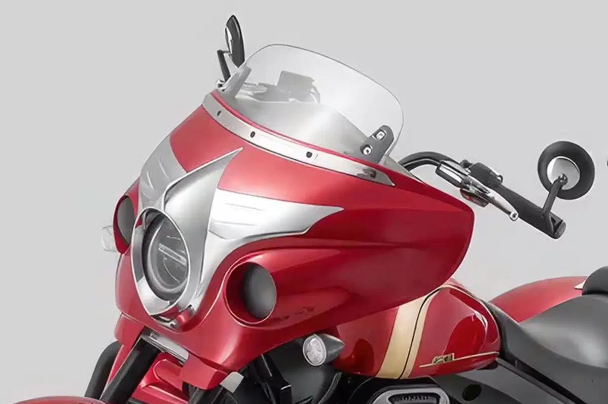 QJ Motor SRV400 Tourer: spunta un'altra cruiser V2 cinese per patente A2. Vi ricorda qualcosa? [GALLERY] (4)