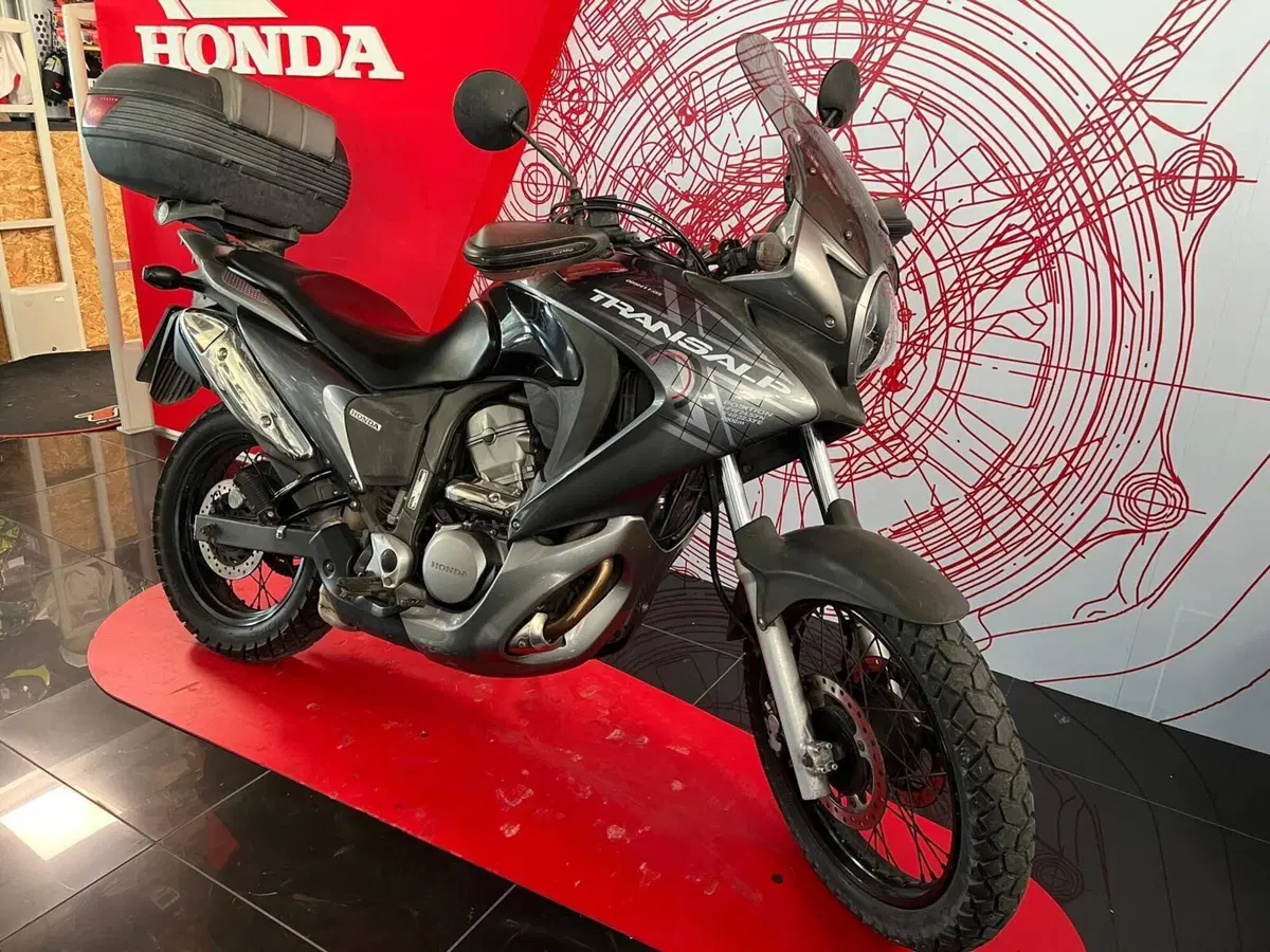 Honda Transalp XL 700 V (2007 - 2013) (2)
