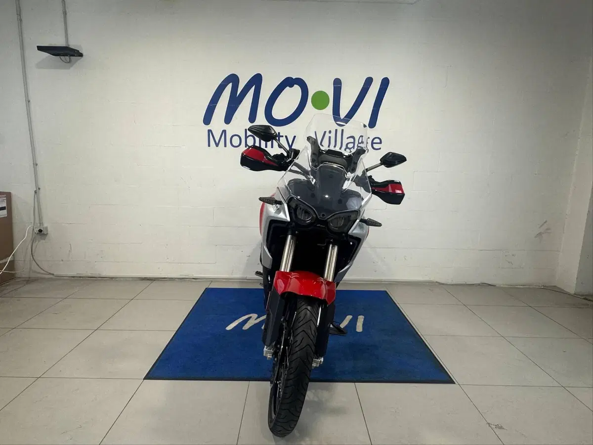 MV Agusta LXP Enduro Veloce (2024 - 25) (7)