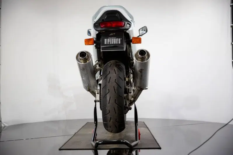 Suzuki GSX R 1100 (1993 - 97) (9)