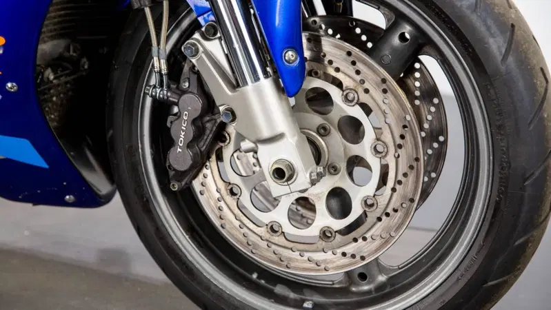 Suzuki GSX R 1100 (1993 - 97) (11)