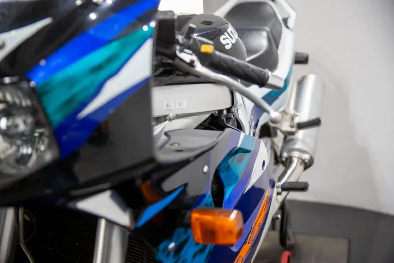Suzuki GSX R 1100 (1993 - 97) (16)