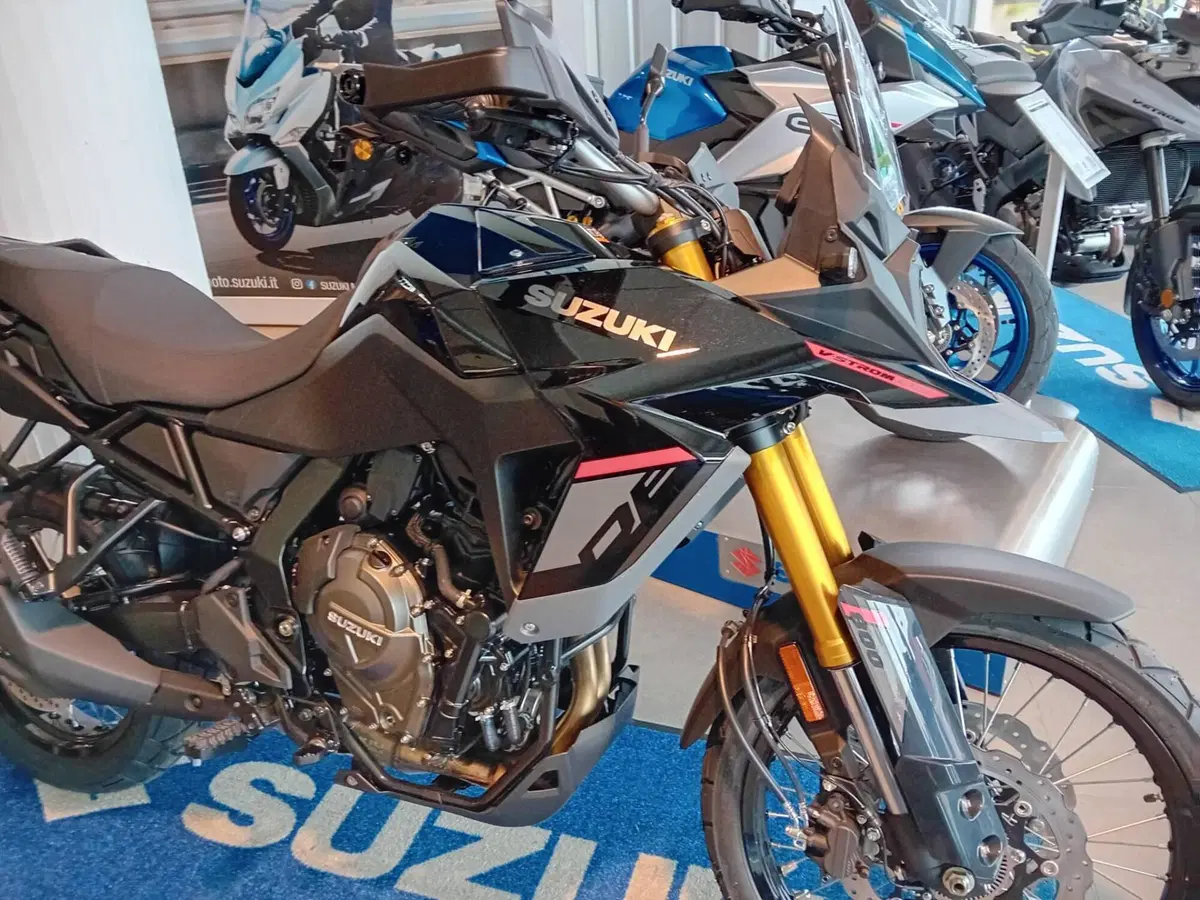 Suzuki V-Strom 800DE (2025 - 26) (9)
