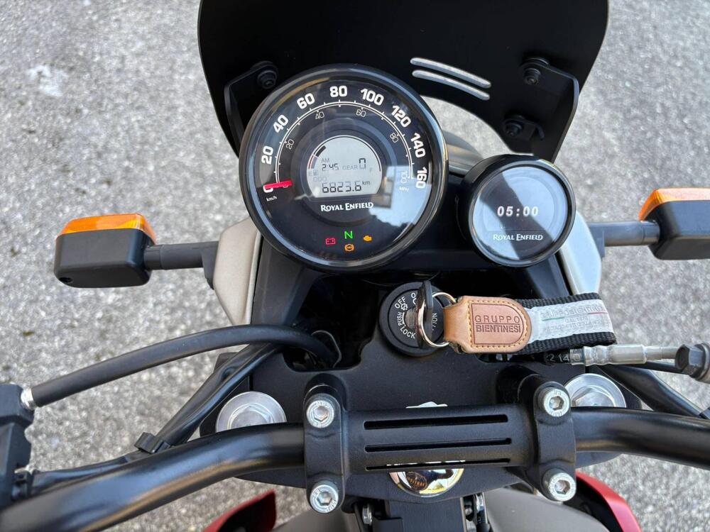 Royal Enfield Himalayan 411 (2021 - 24) (4)