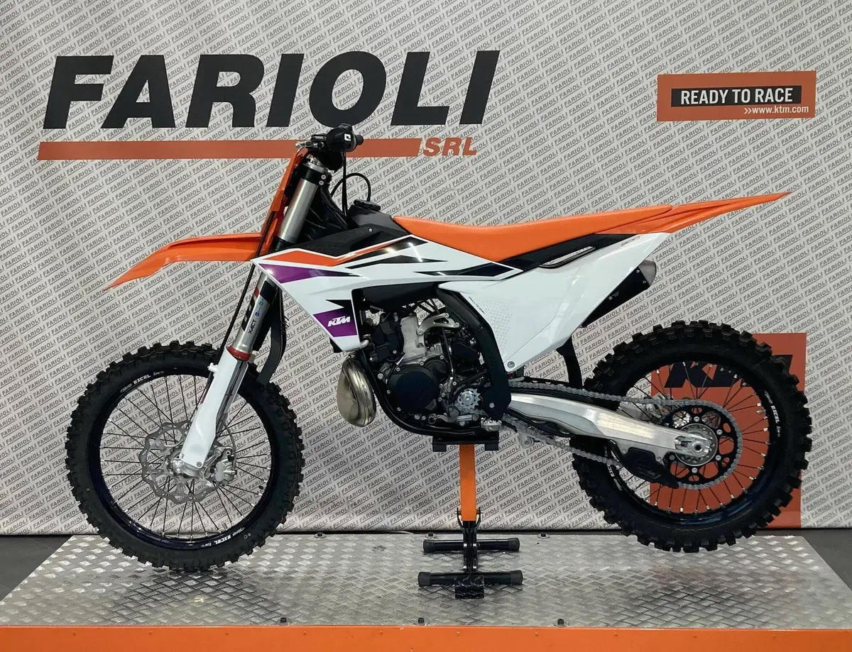 KTM 300 SX (2024) (6)