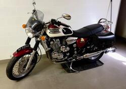 Triumph Thunderbird 900 (2002) usata