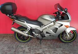 Honda VFR 800 (1998 - 01) usata