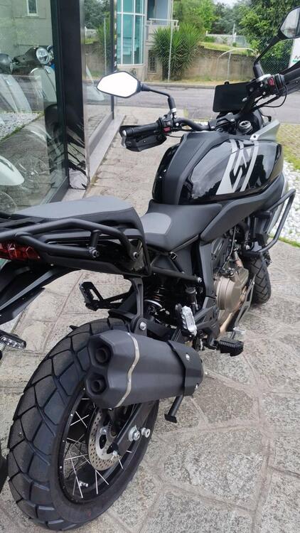 QJ Motor SRT 600 SX (2024 - 25) (4)