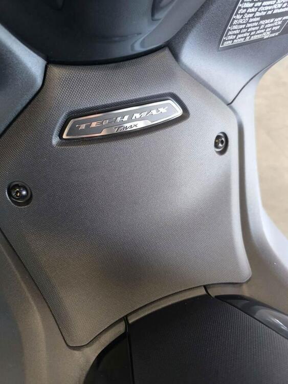 Yamaha T-Max 560 Tech Max (2022 - 24) (5)
