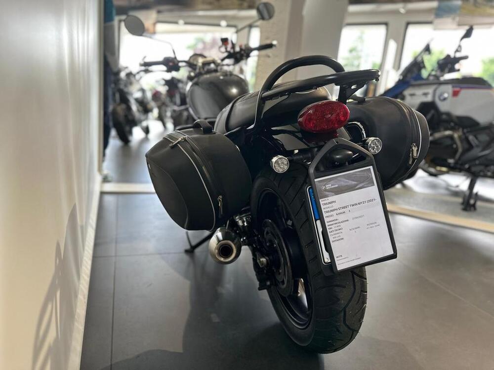 Triumph Street Twin 900 (2021 - 22) (5)