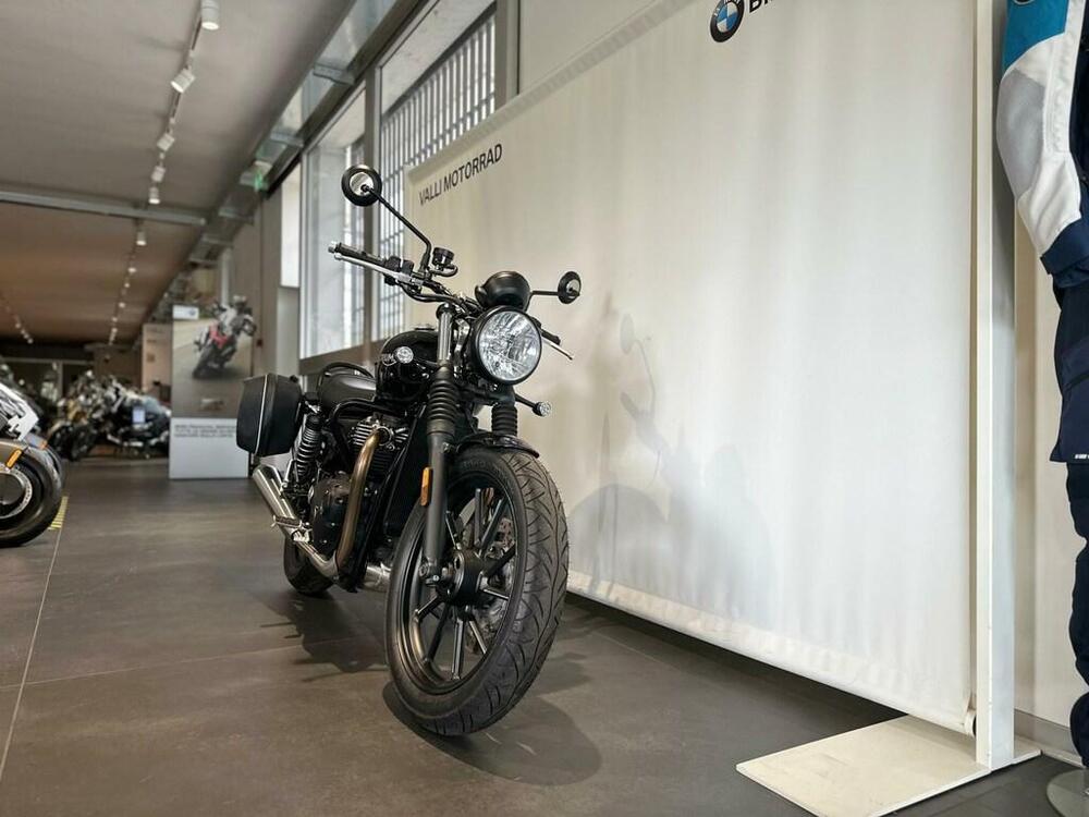 Triumph Street Twin 900 (2021 - 22) (4)