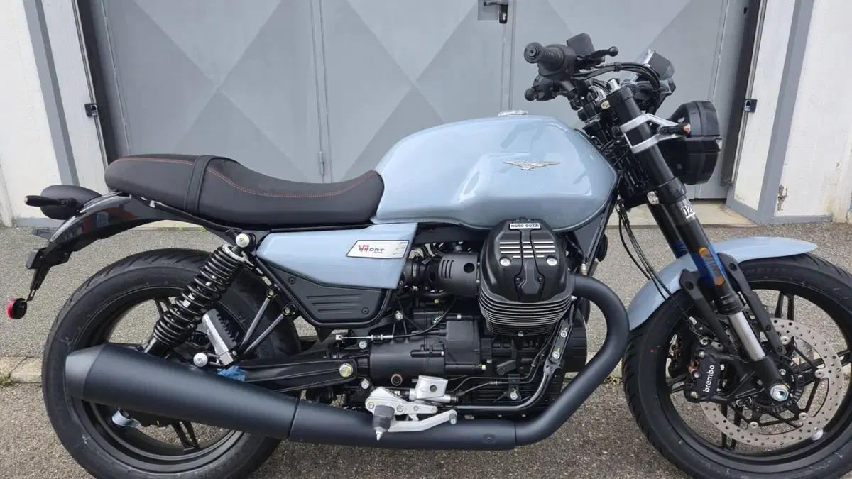 Moto Guzzi V7 Sport (2025 - 26) (7)