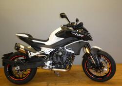 CFMOTO 800NK Advanced (2023 - 25) usata