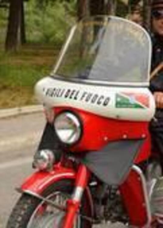carenatura completa per Nuovo Falcone Vigili del Moto Guzzi (4)
