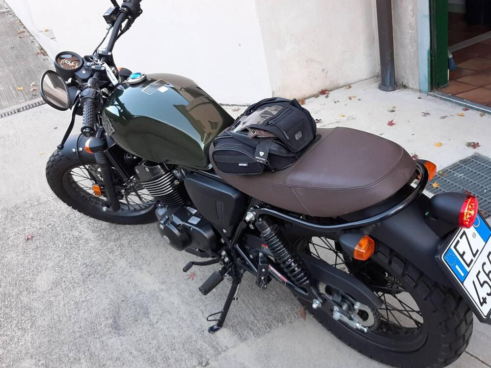 Archive Motorcycle AM 70 250 Cafe Racer (2022 - 24) (3)