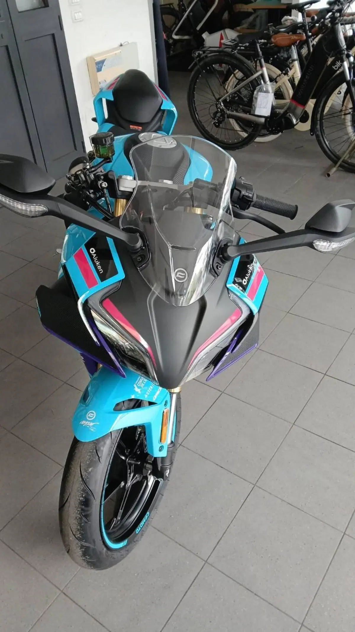 CFMOTO 450SR World Champions Replica (2025 - 26) (2)