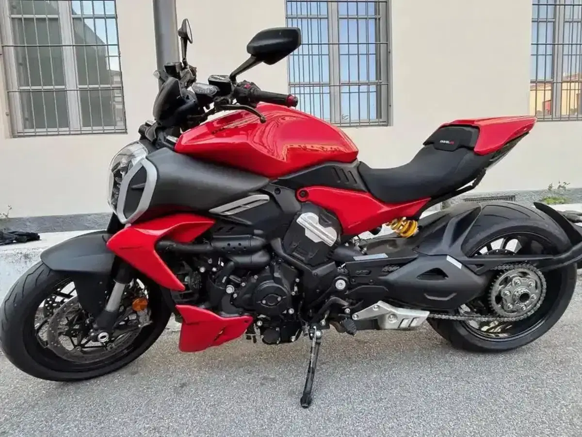 Ducati Diavel V4: l'usato del giorno di Moto.it [GALLERY]