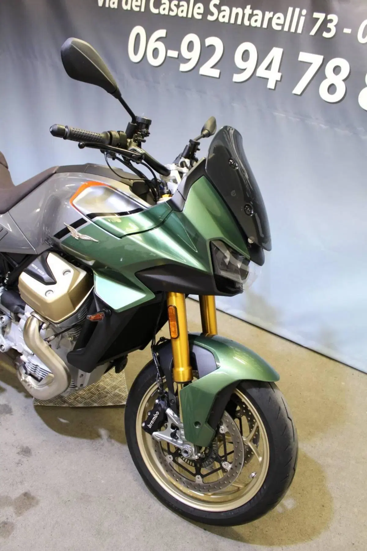 Moto Guzzi V100 Mandello S (2022 - 24) (8)