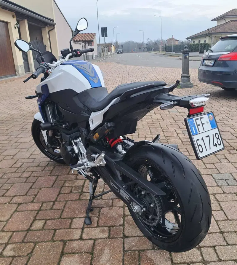Bmw F 900 R (2021 - 24) (5)